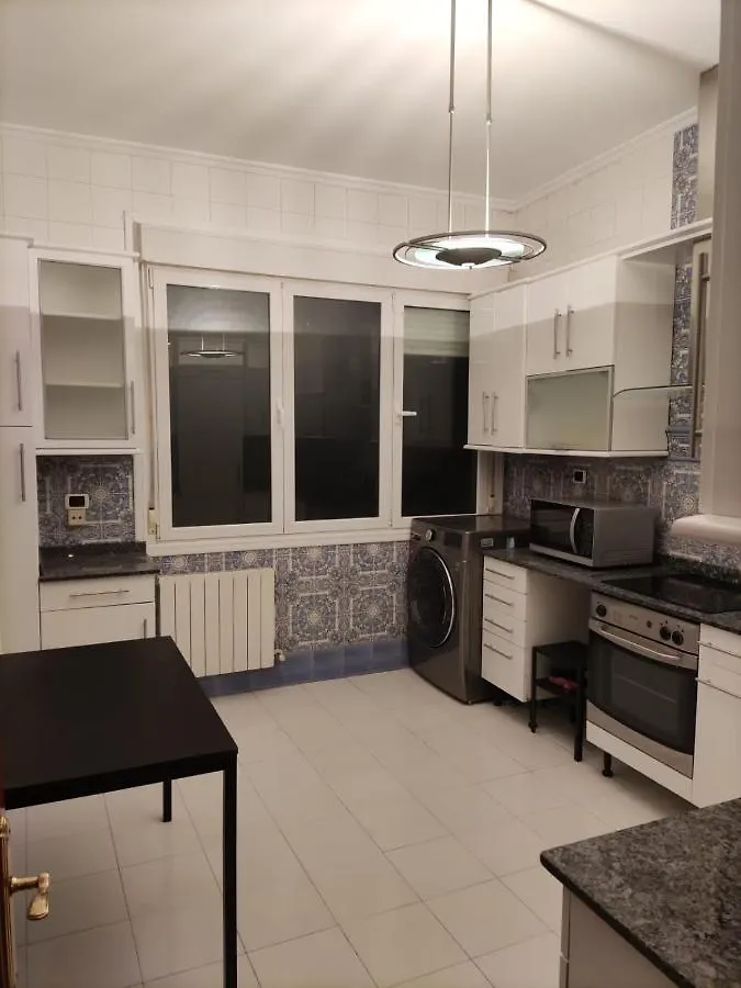Habitacion Plaza Zabalburu Bilbao Homestay